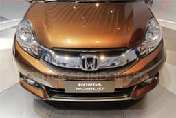 Honda Mobilio MPV photo gallery